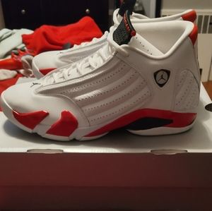 Jordan 14 candy cane (2019)